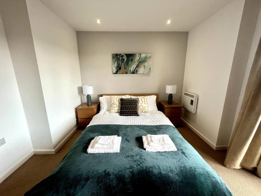 Beachfront Bliss With Spectacular Views Llanelli Bagian luar foto